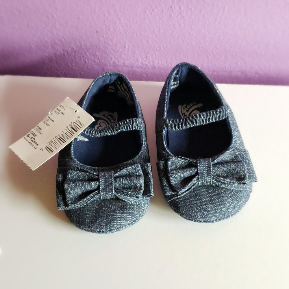 Nwt baby shoes